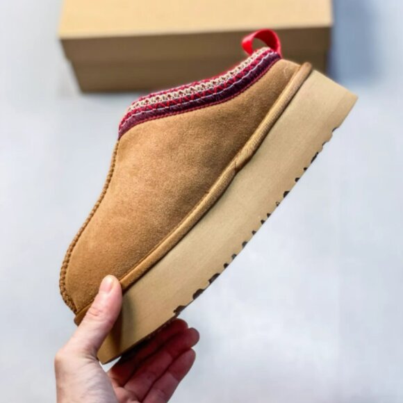 Women’s UGG Tasman slipper - Picture 3 of 6